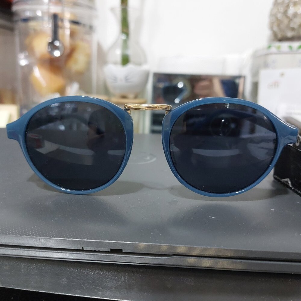 True Religion Sunglasses Cool Cute Summer Shades